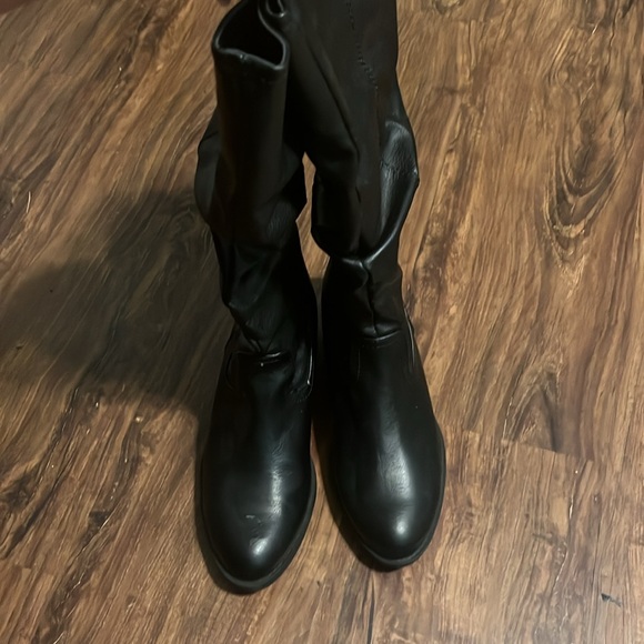 Women boots - Picture 3 of 7